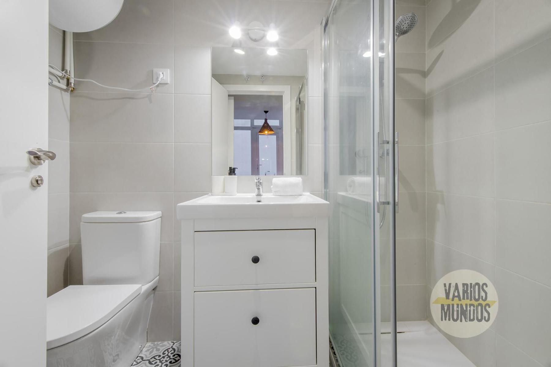 Cool 9pax En Plena Plaza De Chueca Apartamento Madrid
